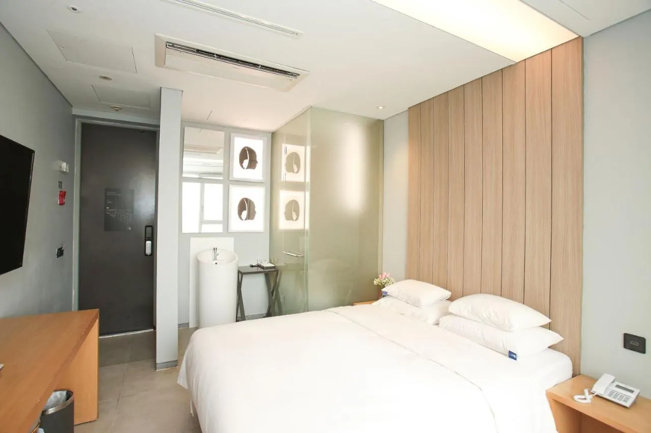 Hotel The Designers Hongdae Seoul